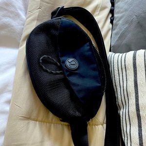 Take it on lululemon belt bag